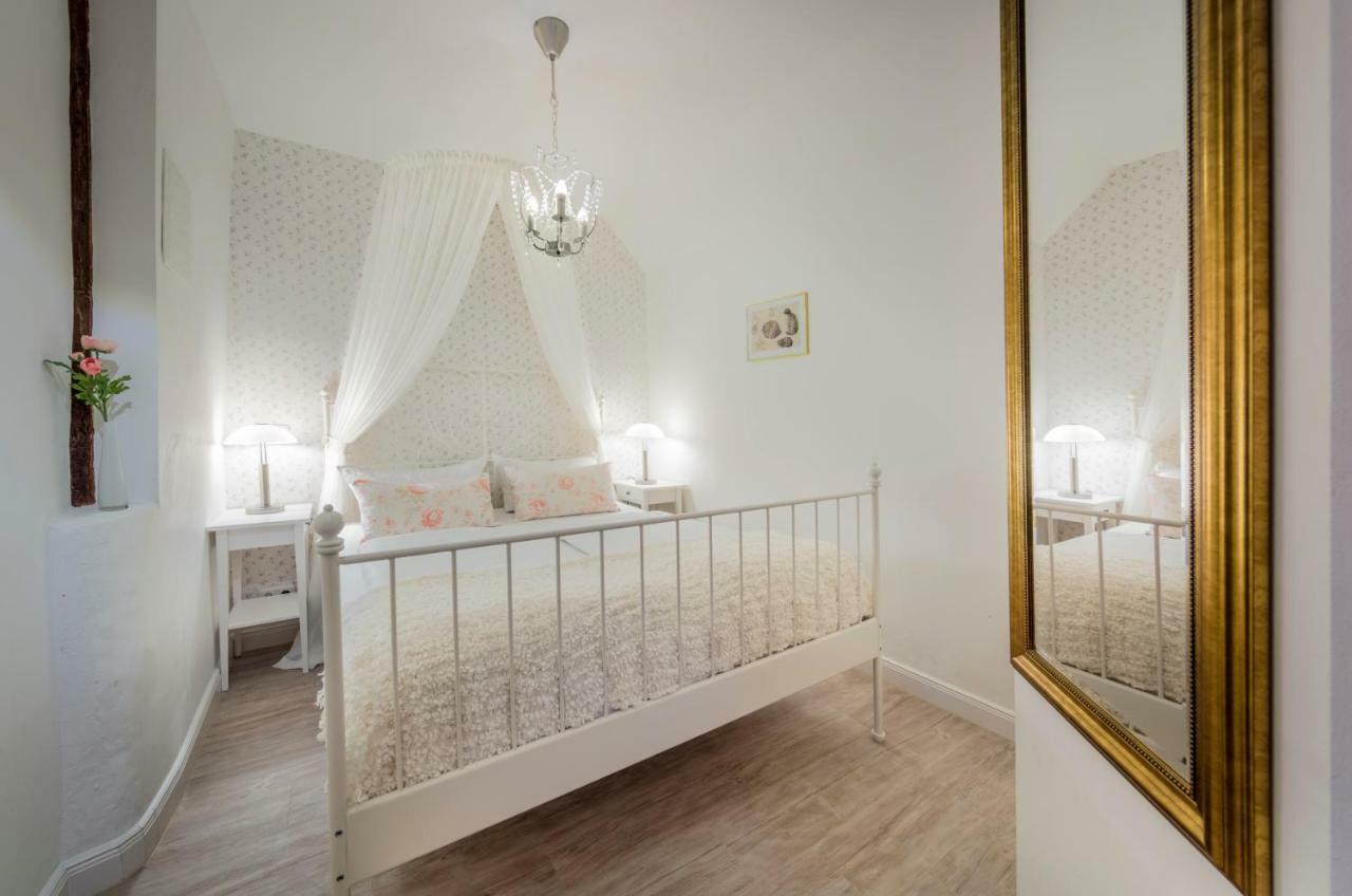 Doppelzimmer mit Terrasse