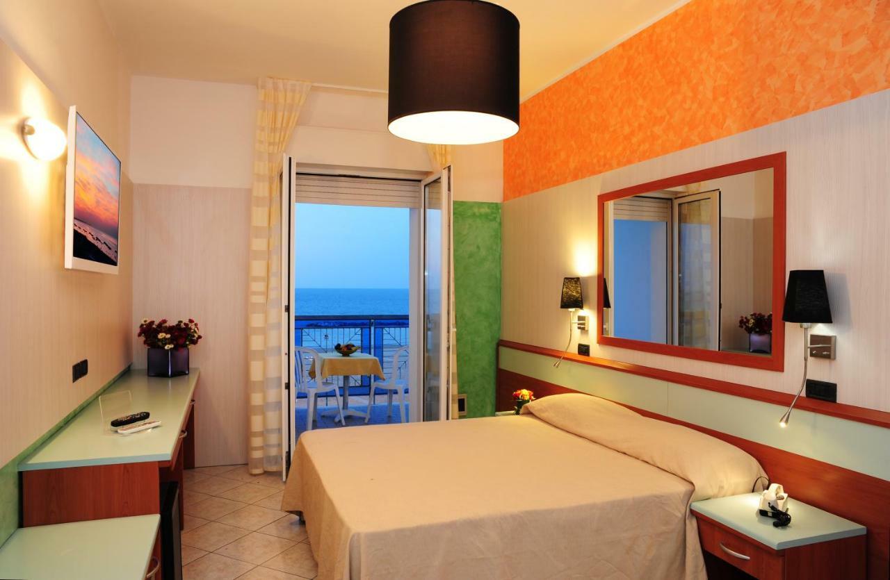King Room Sea View,789679287:JPEG