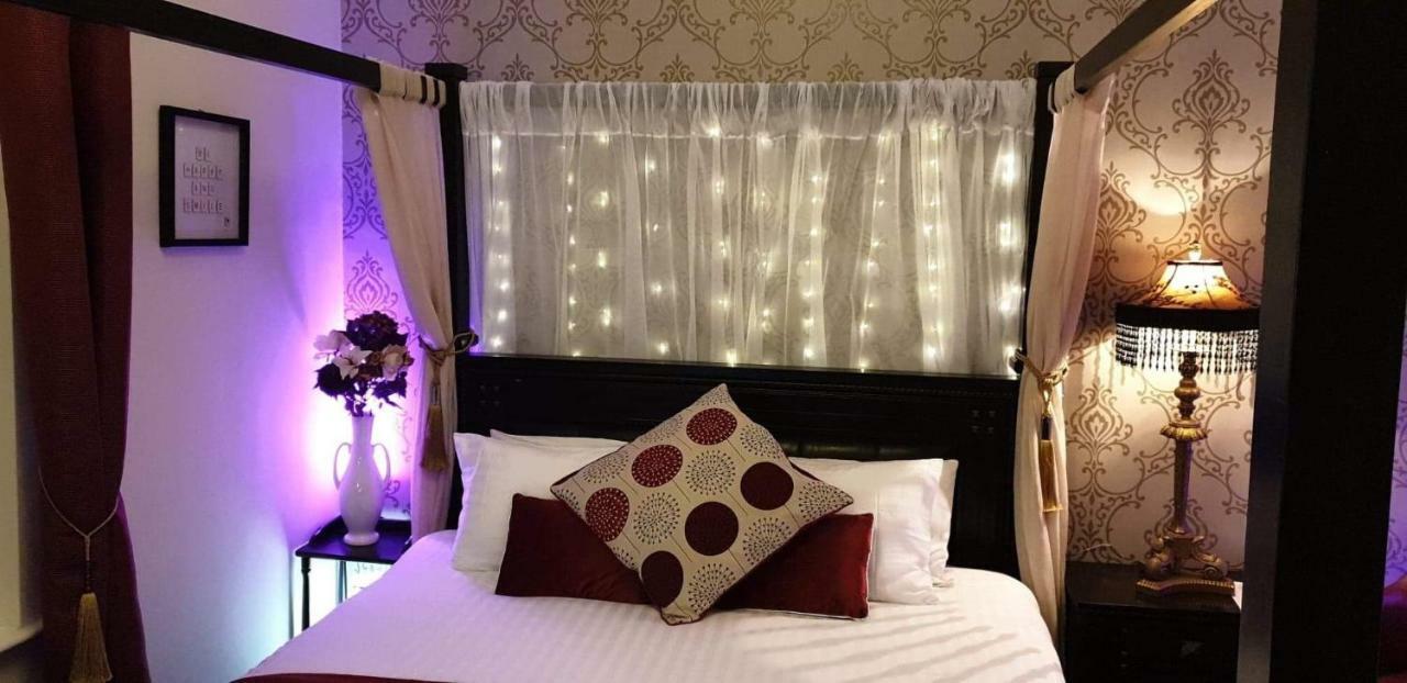 Deluxe Double Room with Bath