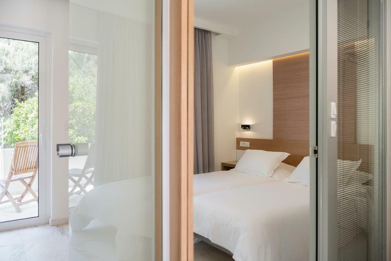 Apartment mit eigenem Pool