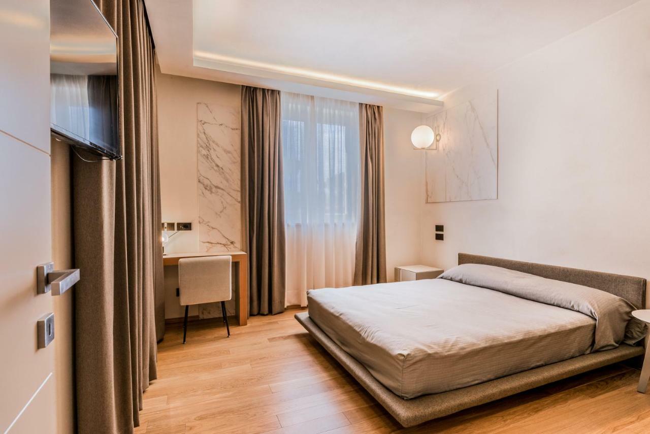 Familiensuite mit Balkon