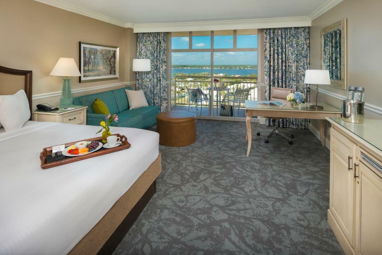 Accessible King Guestroom