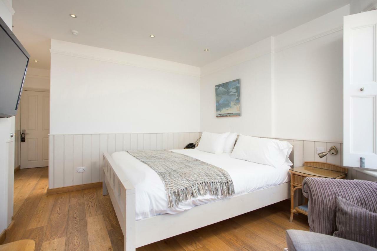 Superior Double Room with Sea View