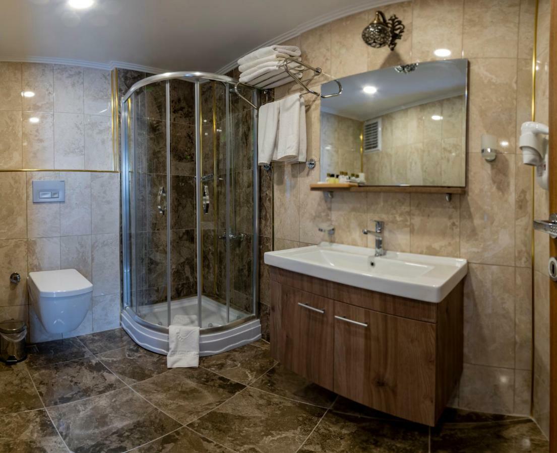 Standard Double or Twin Room with Balcony