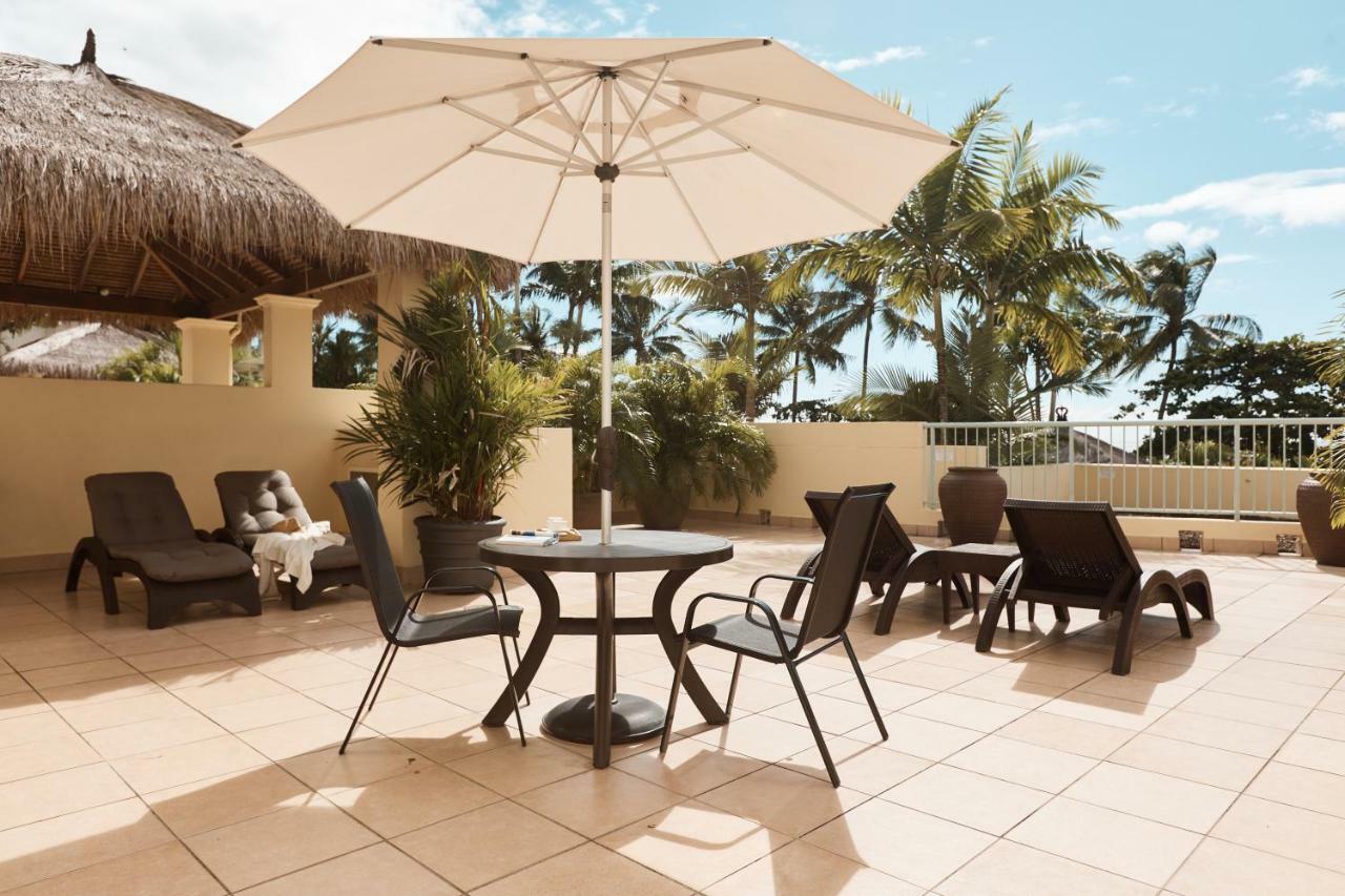 Three-Bedroom Apartment with Sea Views + Free Car Hire