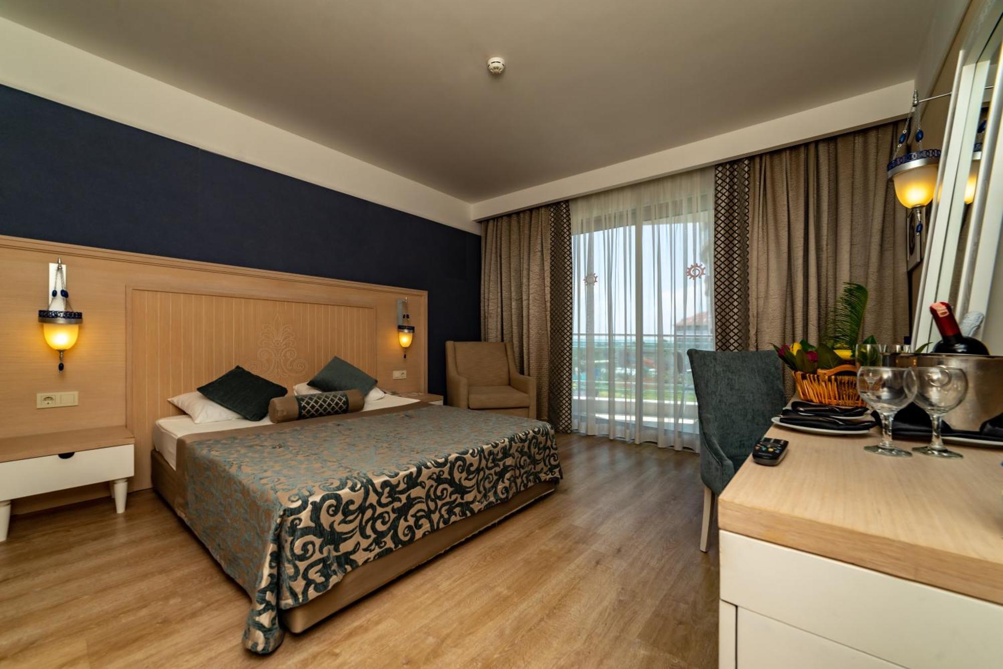 Superior Room Land View,1274934166:JPEG