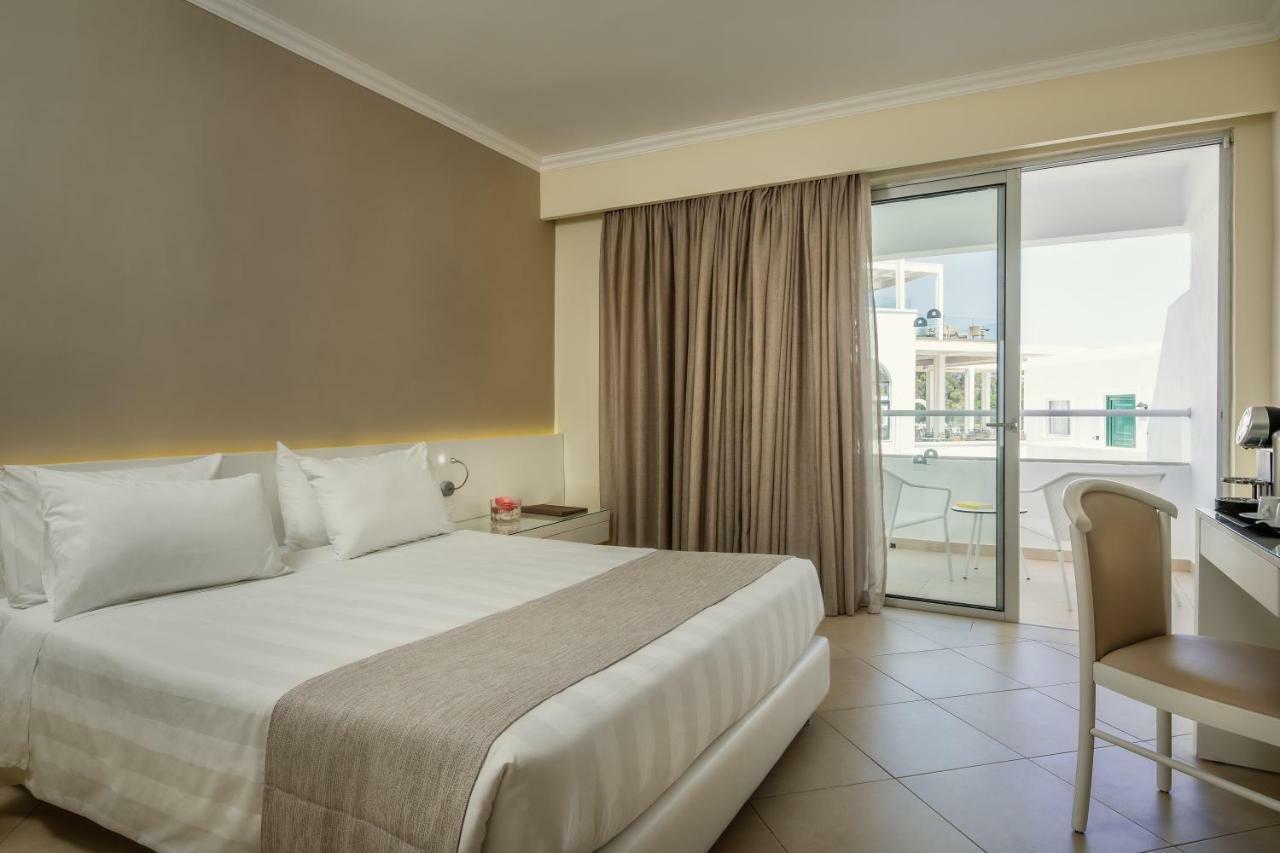 Doble Deluxe con vistas al jardín