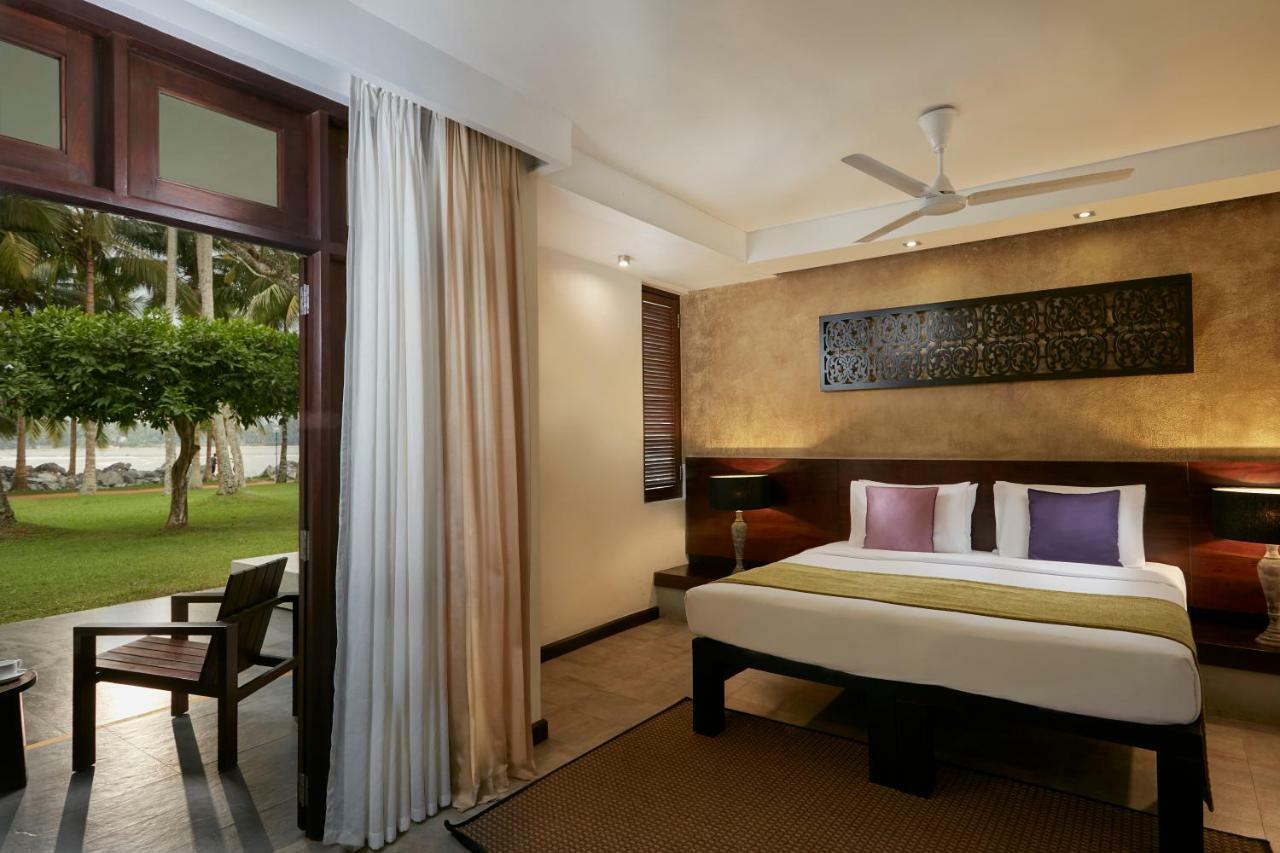 Superior Lagoon View Room