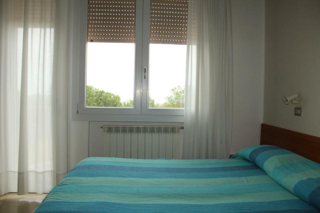 Camera Tripla con Balcone e Vista Mare