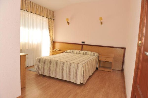 Habitación Doble Pequeña - 2 camas