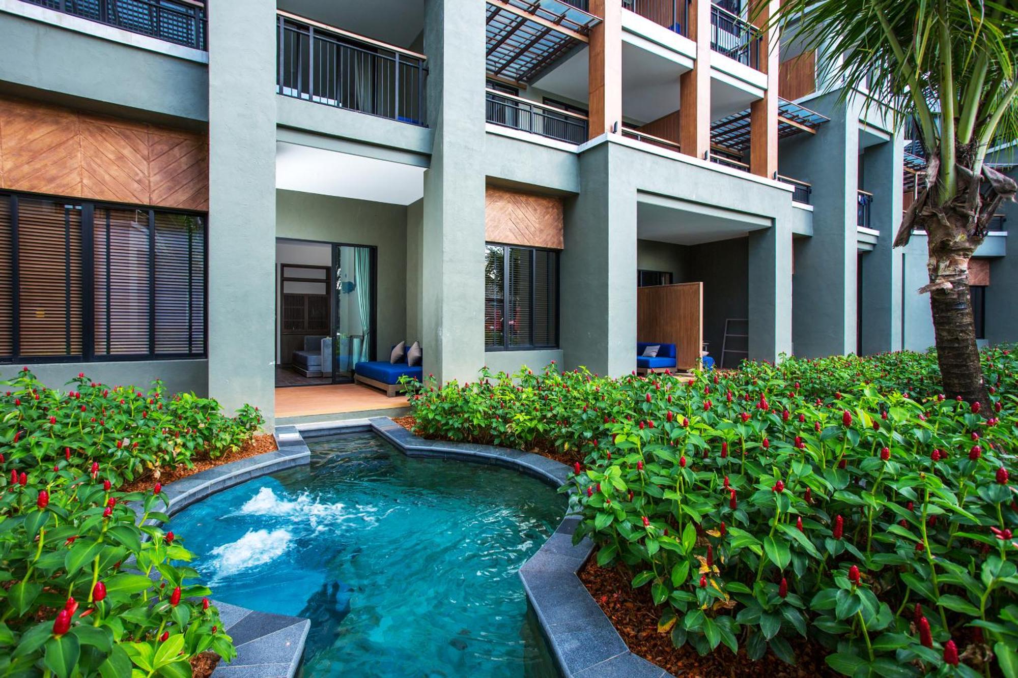 Deluxe Suite mit Zugang zum Pool - Whirlpool