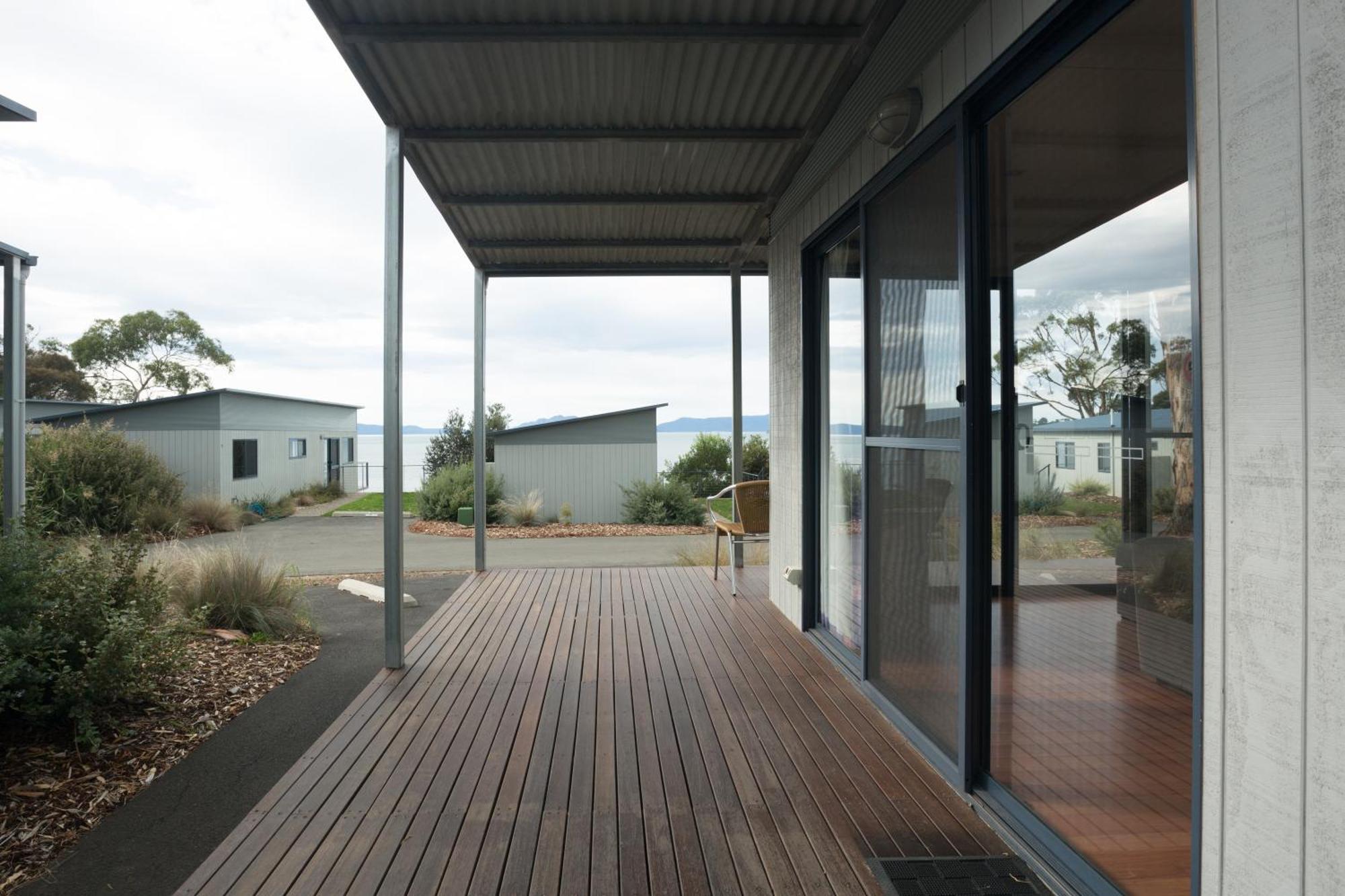 Garden View Studio
