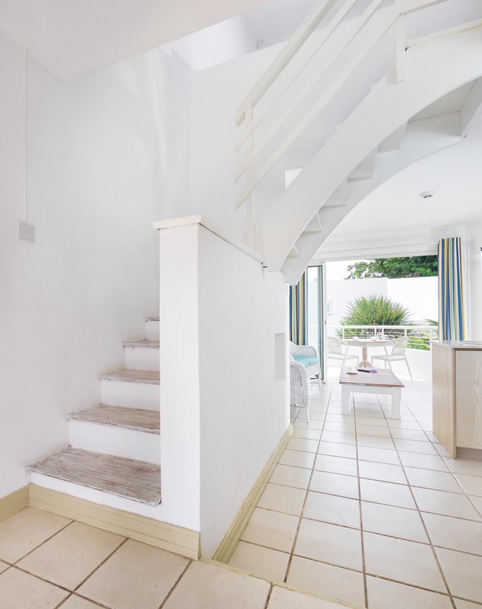 One-Bedroom Loft Partial Sea Garden View