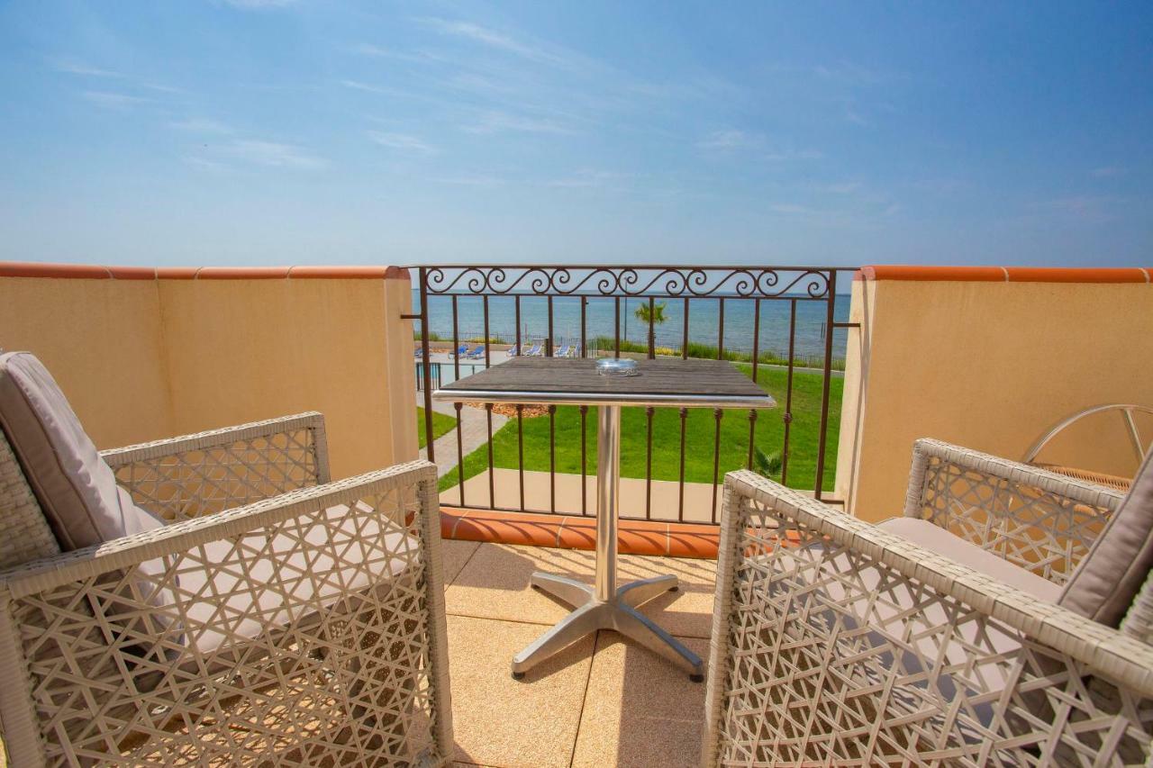 Double Room Terrace Lake View