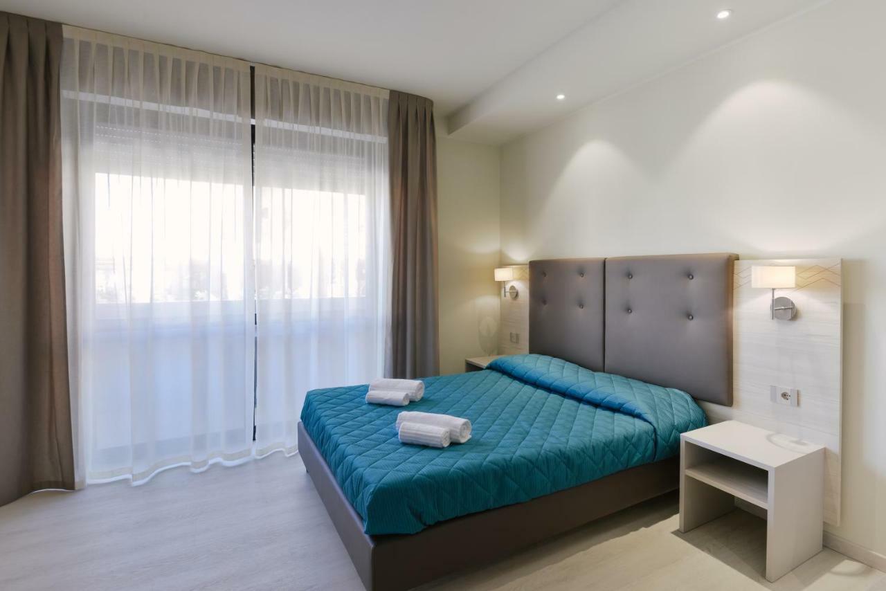 Comfort Appartement met 2 Slaapkamers en Zijdelings Uitzicht op Zee