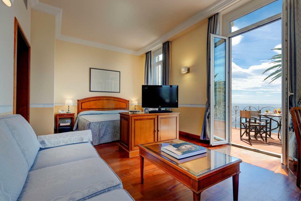 Junior Suite,830289530:JPEG
