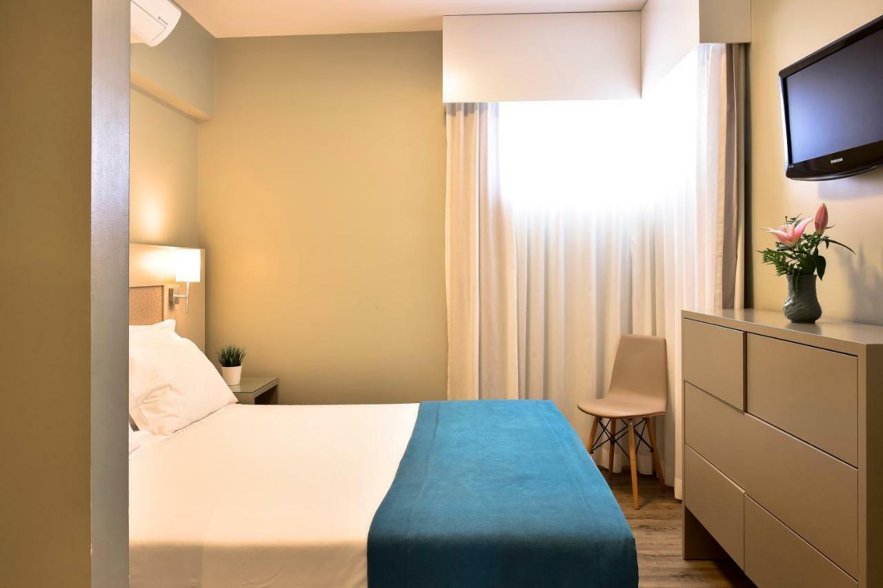 Apartamento Premium de 1 dormitorio con balcón y vistas a la piscina