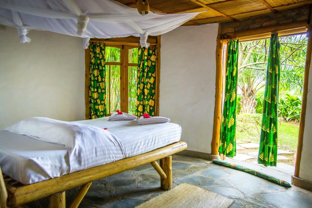 Single Room with Lake View