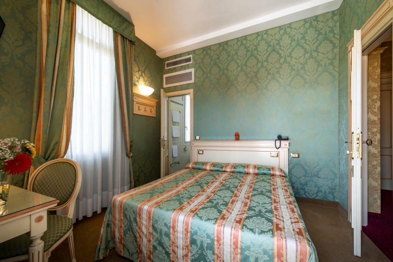 Standard Doppelzimmer