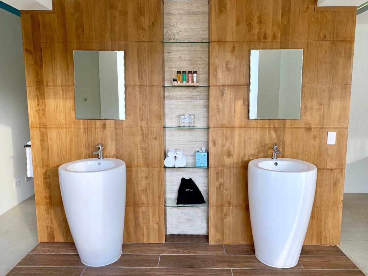 Honeymoom Suite