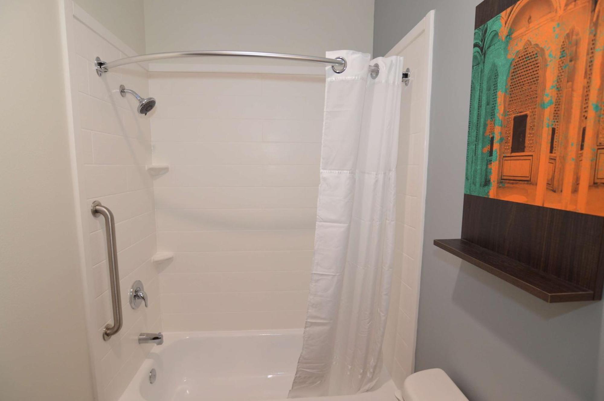 King Room with Kitchenette