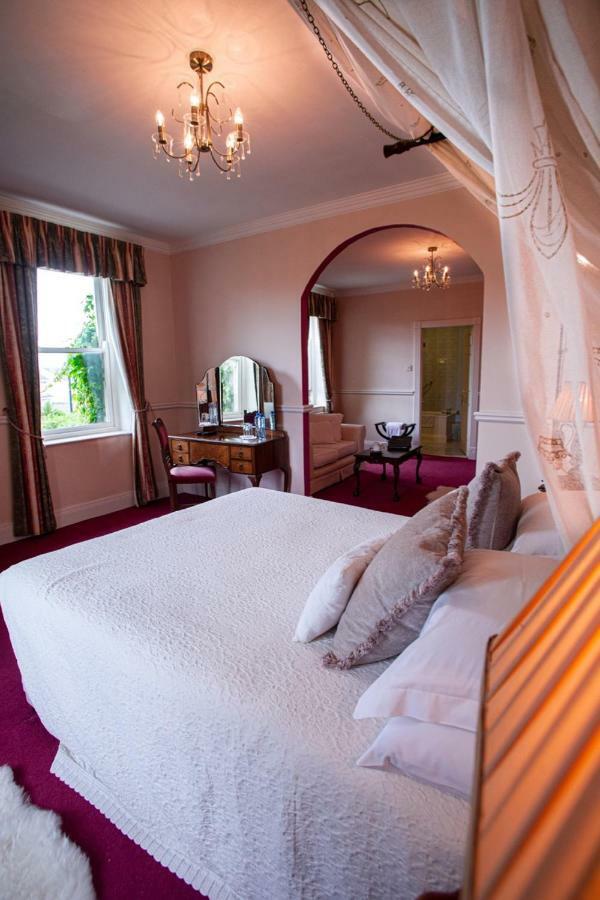 Junior Suite Garden View