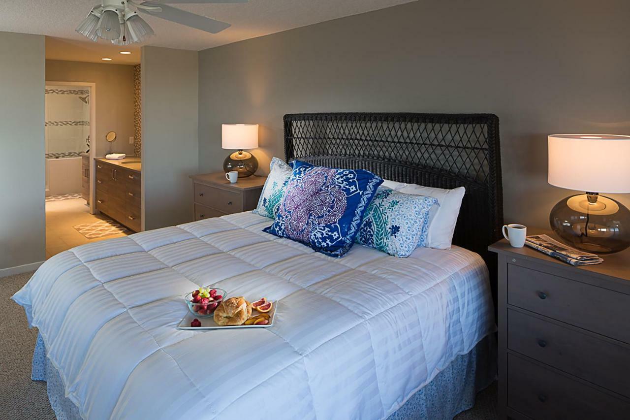 Three-Bedroom Apartment Ocean View