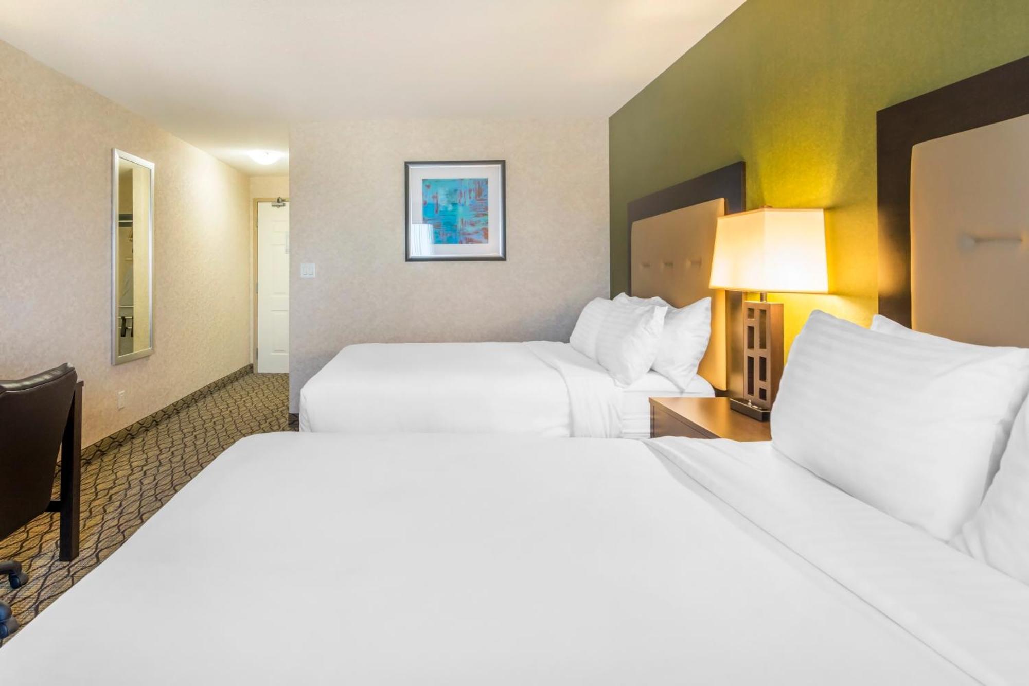 Queen Room with Two Queen Beds