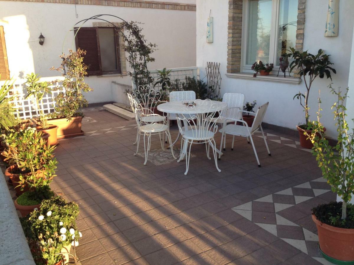 Deluxe Triple Room Sea View