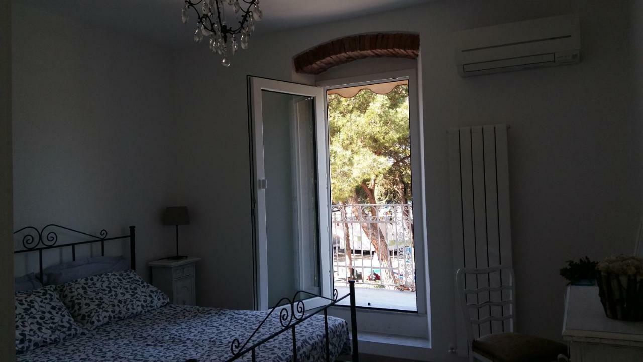 Deluxe Quadruple Room Sea View