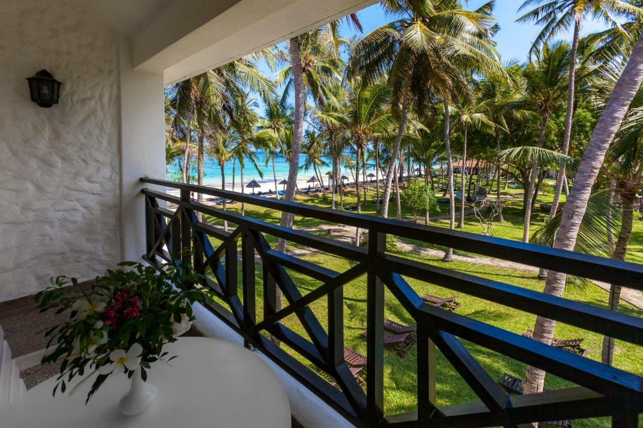 Deluxe Double Room with Balcony and Sea View