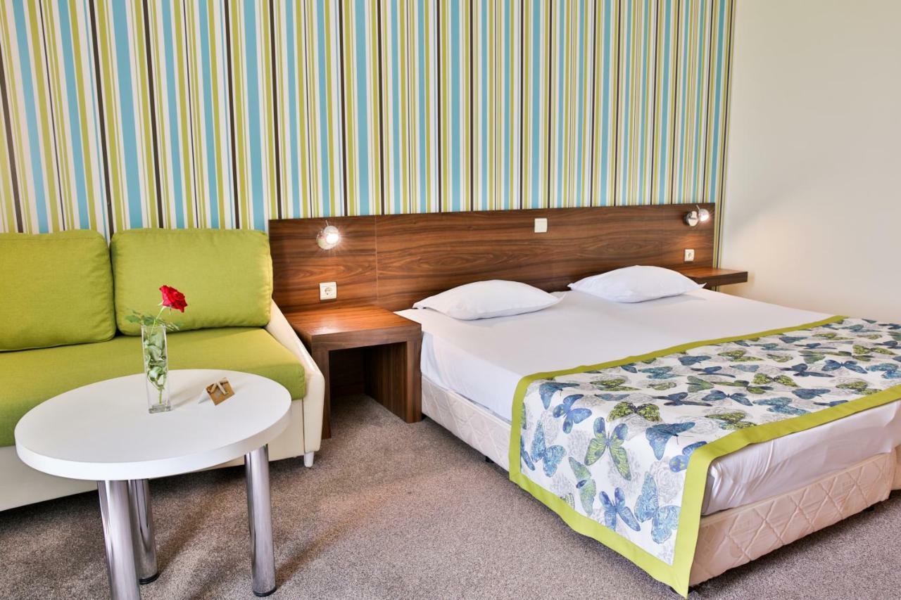 Standard Double Room till 1199 years