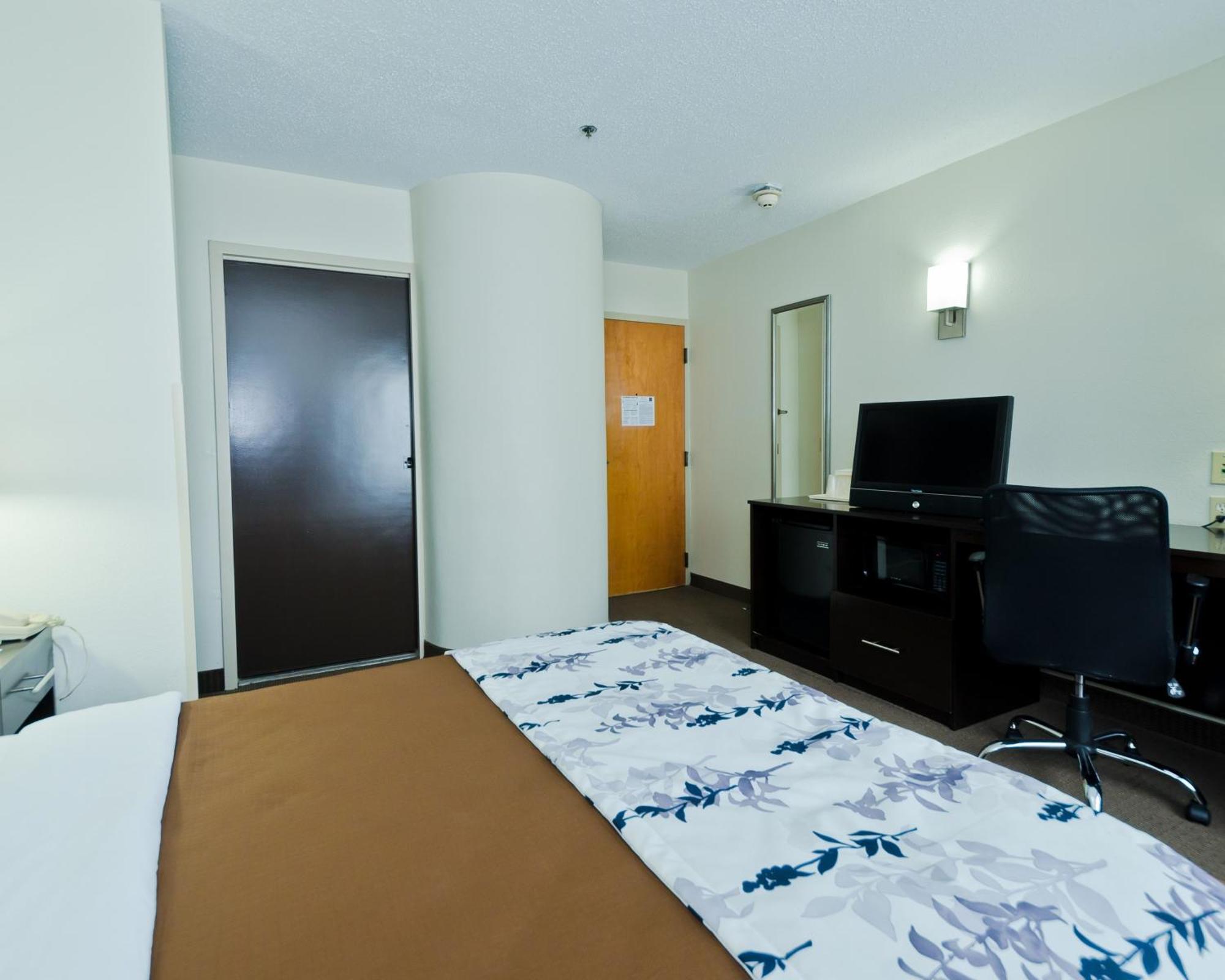 King Room - Non-Smoking