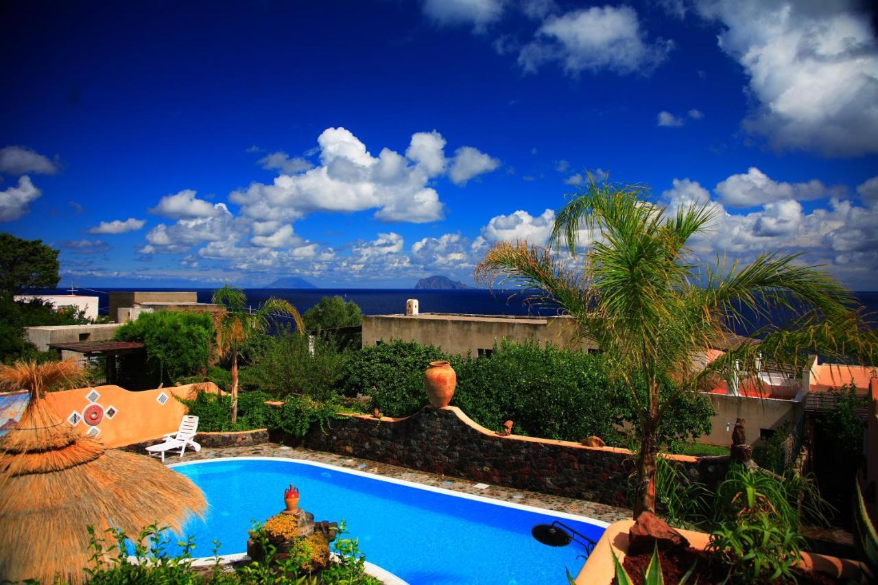 Habitación Doble Superior con balcón y vistas al mar - 1 o 2 camas