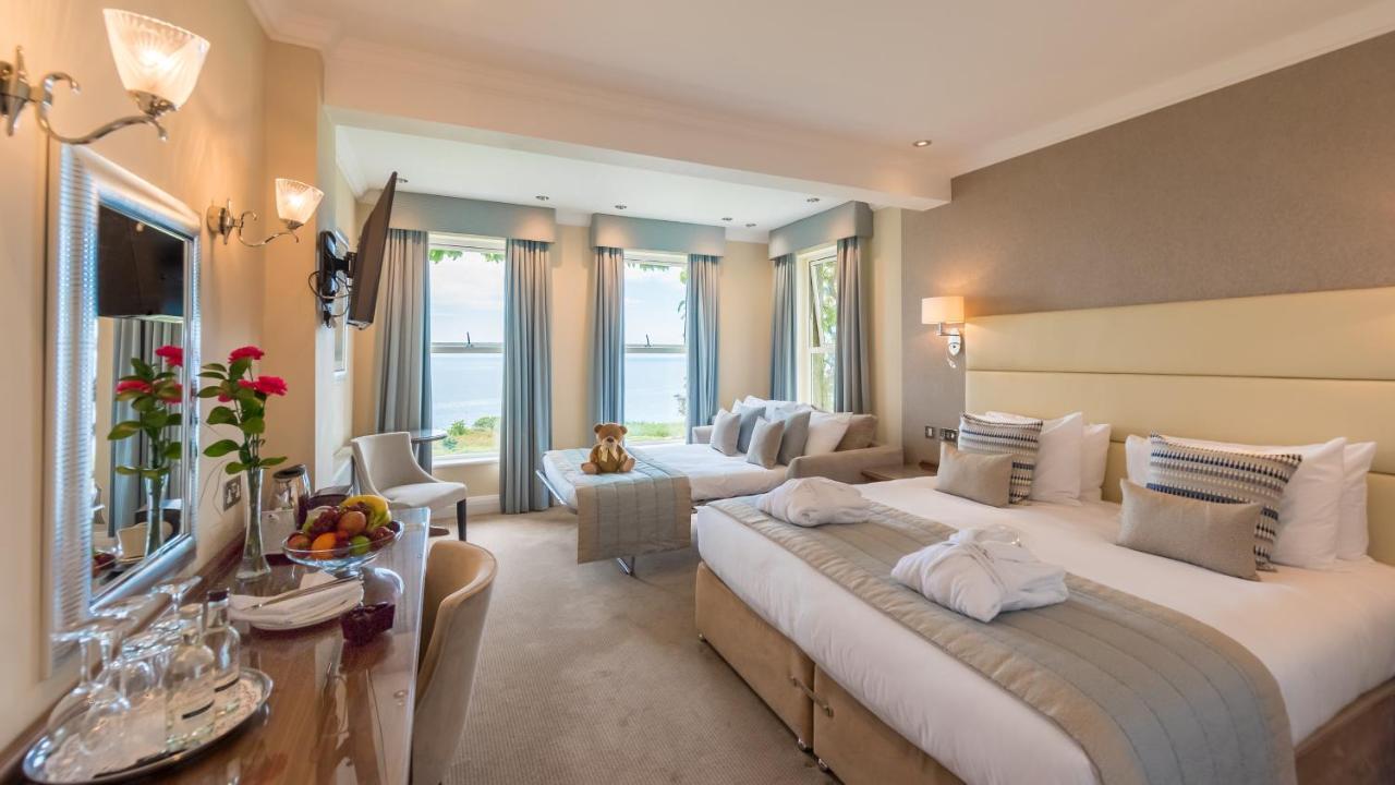 Deluxe Double or Twin Room Sea View