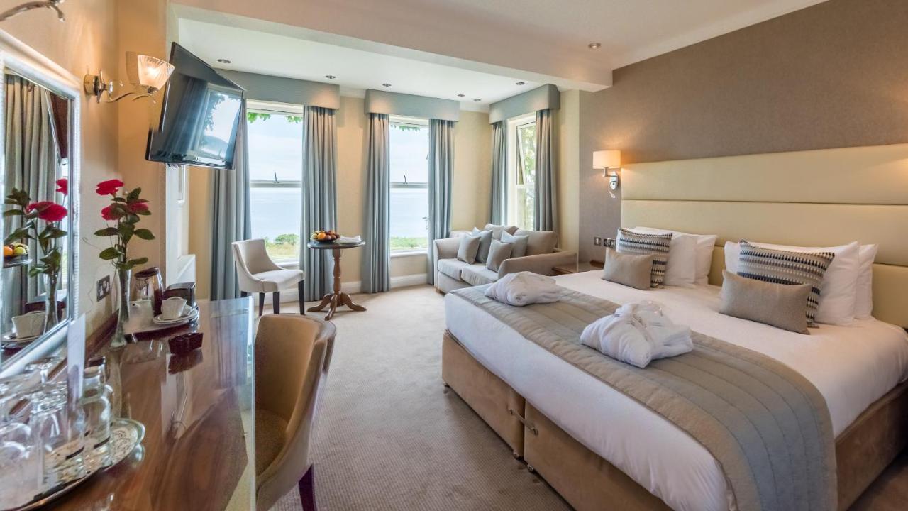 Deluxe Double or Twin Room Sea View
