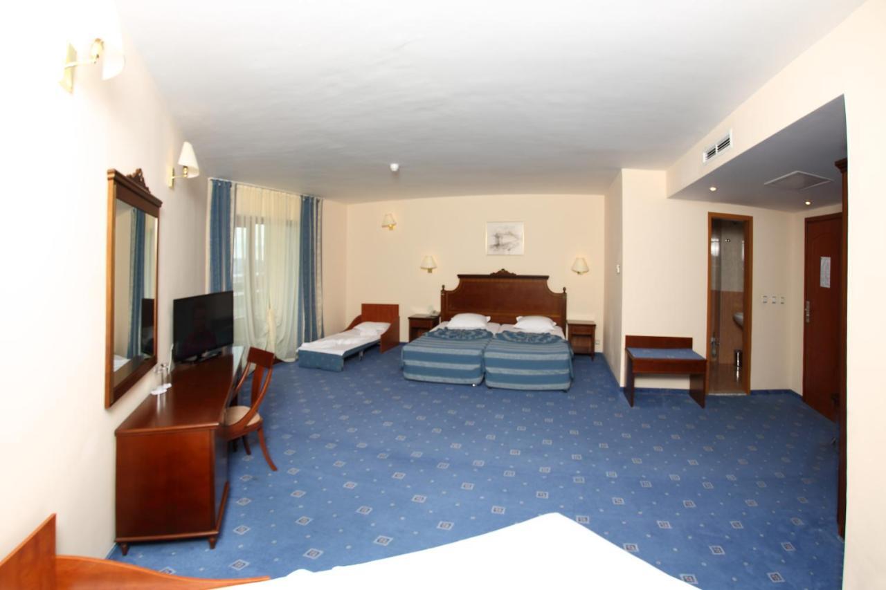 Junior Suite Park View