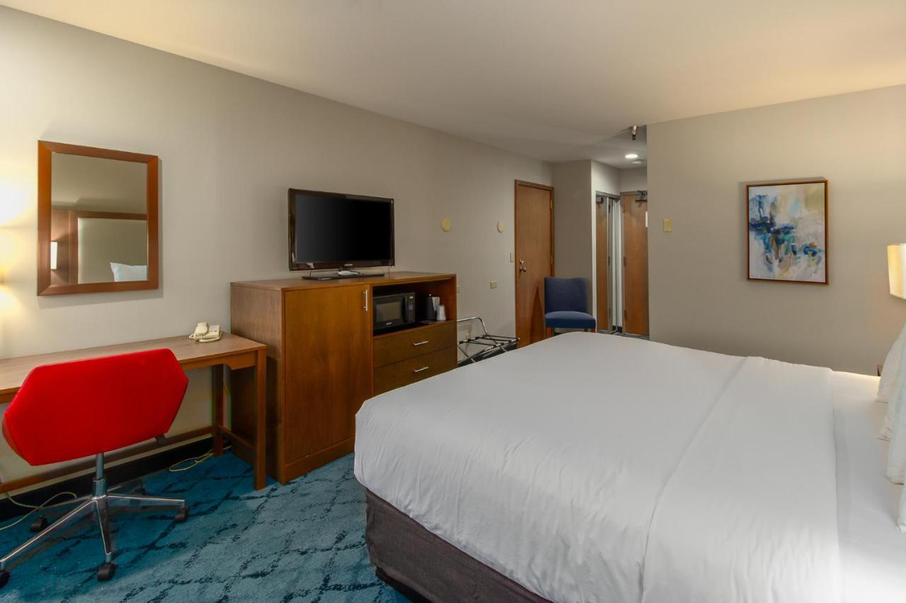 Standard King Room