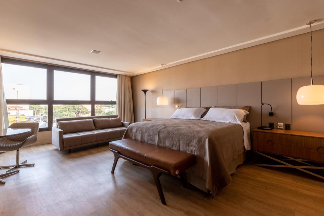 Suite con bañera de hidromasaje - Cama extragrande