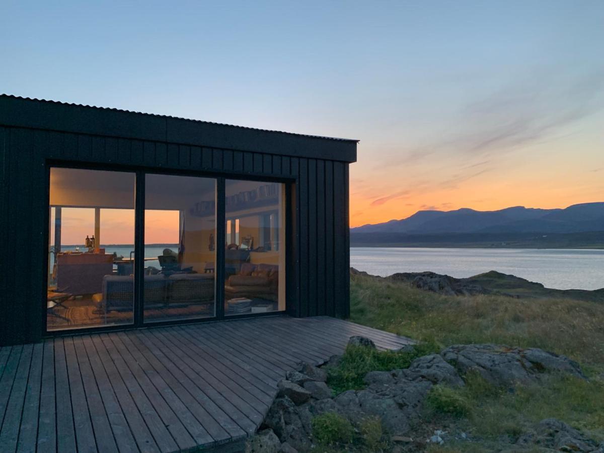 Three-Bedroom Villa The Hilltop House
