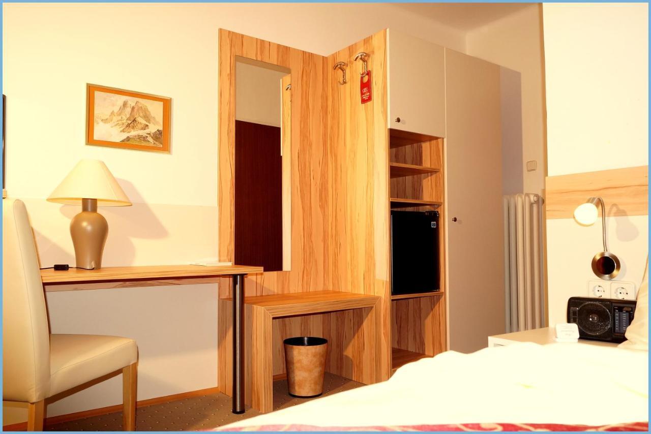 Habitación Individual con balcón