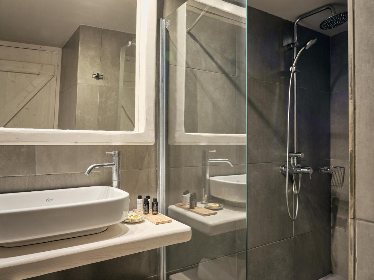 Superior Double or Twin Room with Panoramic Sea and Pool View (3 Adults)