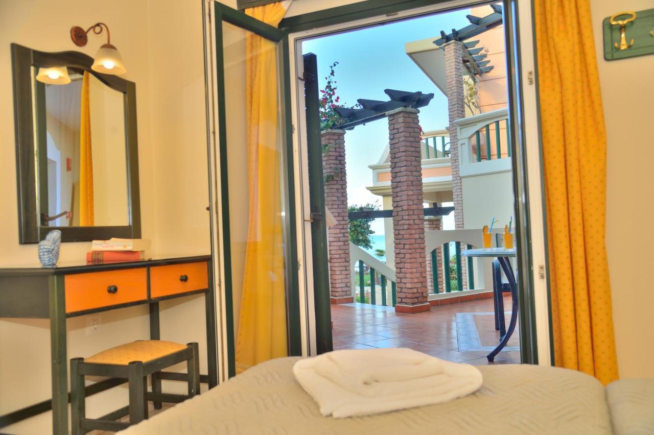Familien-Apartment mit seitlichem Meerblick