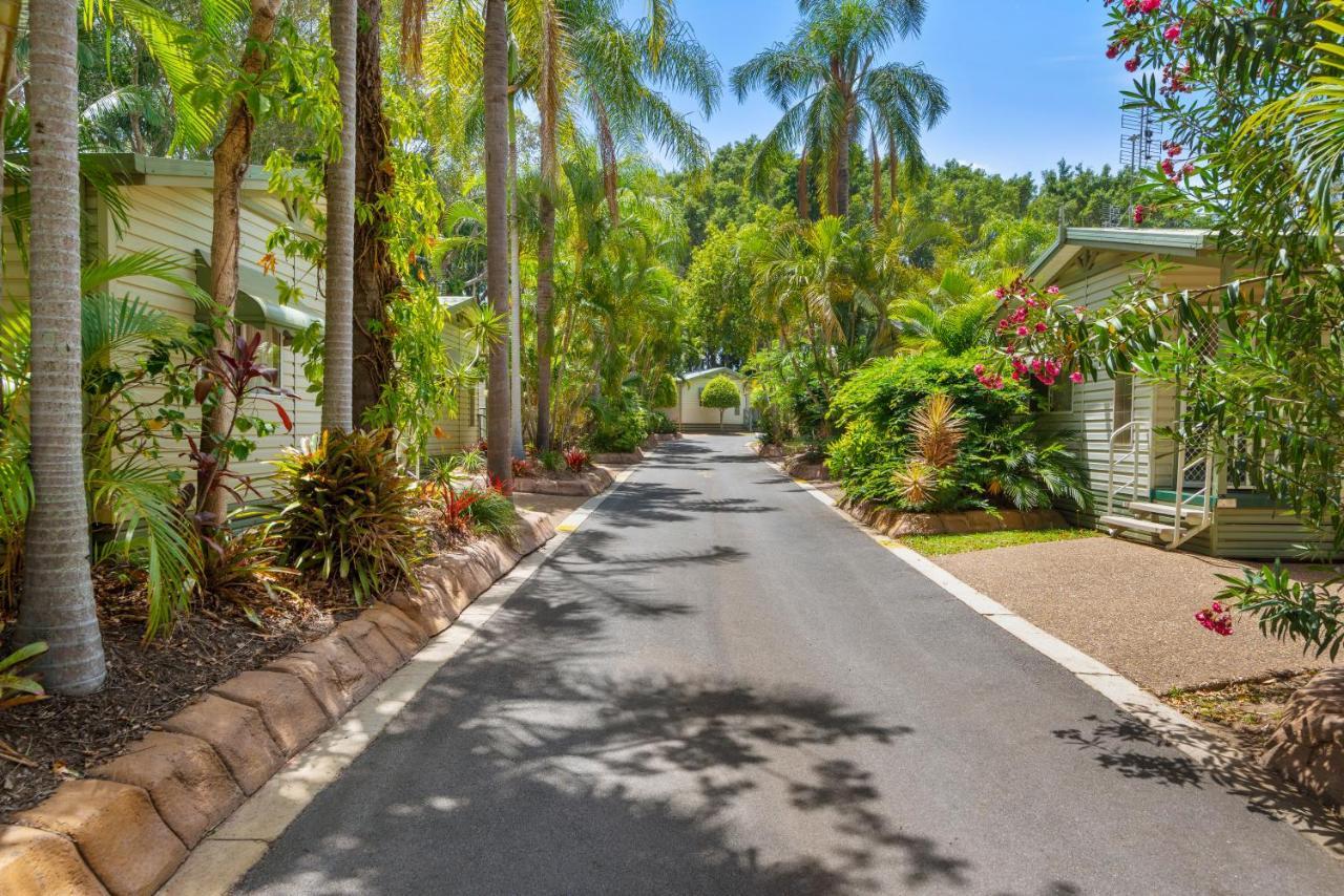 Premium Two-Bedroom Cottage - Palm