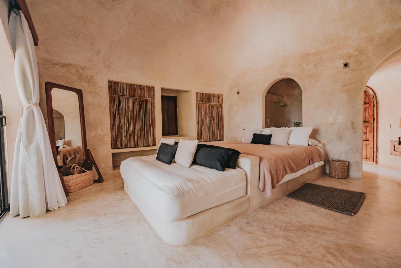 Chambre Double ou Lits Jumeaux Deluxe - Vue sur Piscine