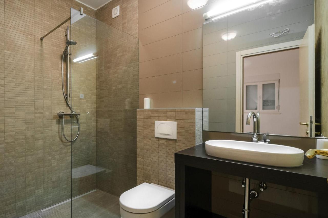 Deluxe Double Room with Park View (No Balcony)