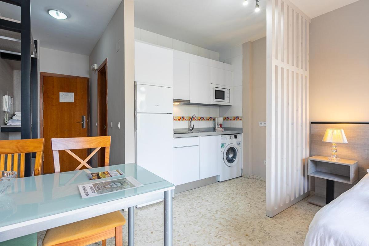 Estudio con terraza