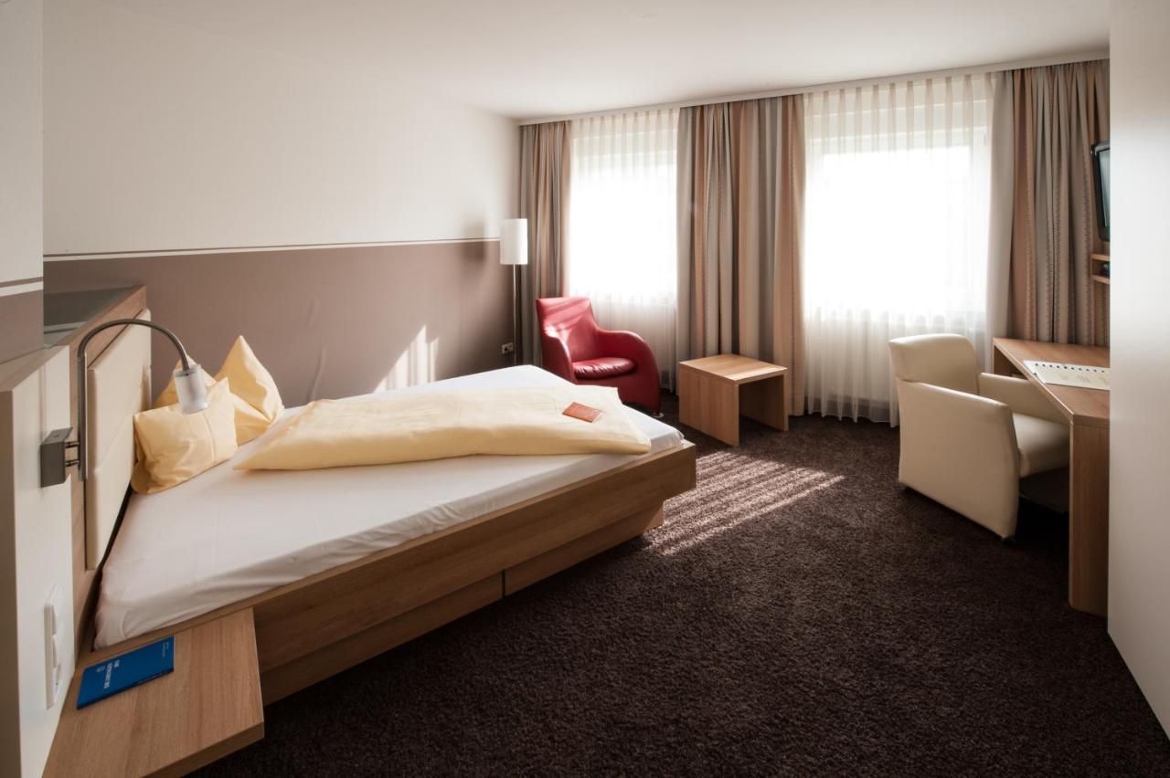 Superior Zimmer mit Kingsize-Bett