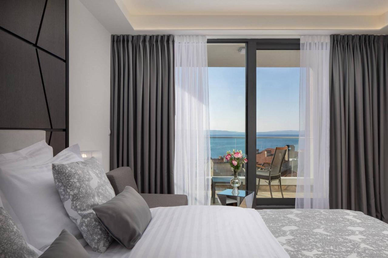 Adria King Bed Room Sea View