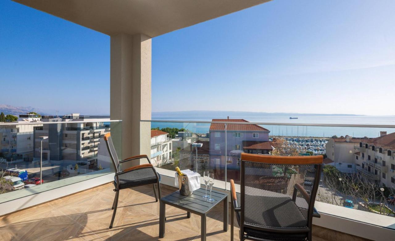 Adria King Bed Room Sea View
